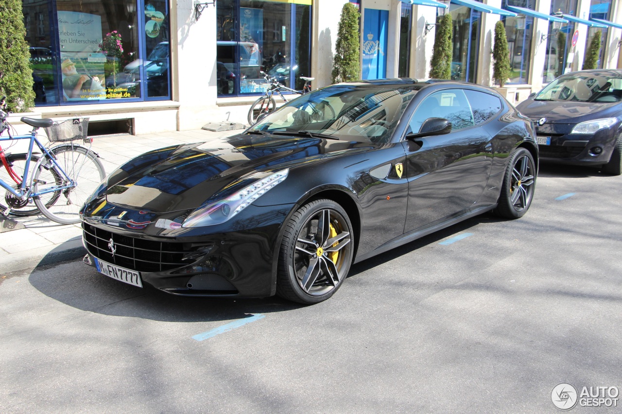 Ferrari FF