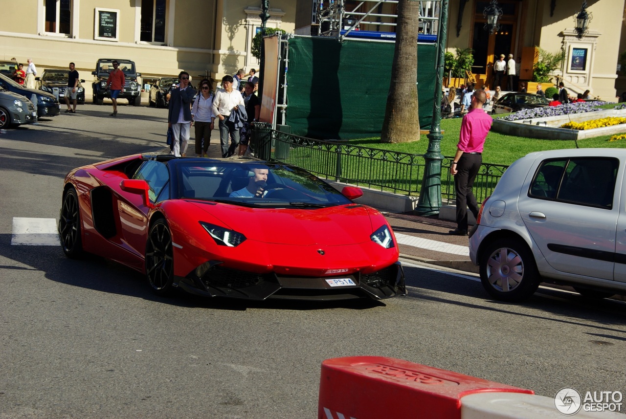 Lamborghini Aventador LP700-4 Roadster MVM Automotive Design