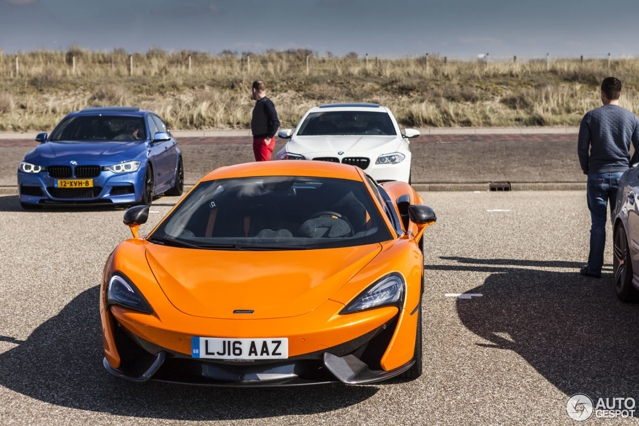 McLaren 570S