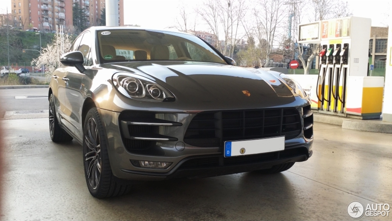 Porsche 95B Macan Turbo