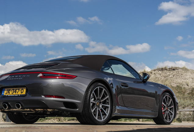 Porsche 991 Carrera 4S Cabriolet MkII