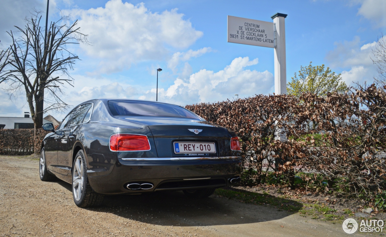 Bentley Flying Spur V8