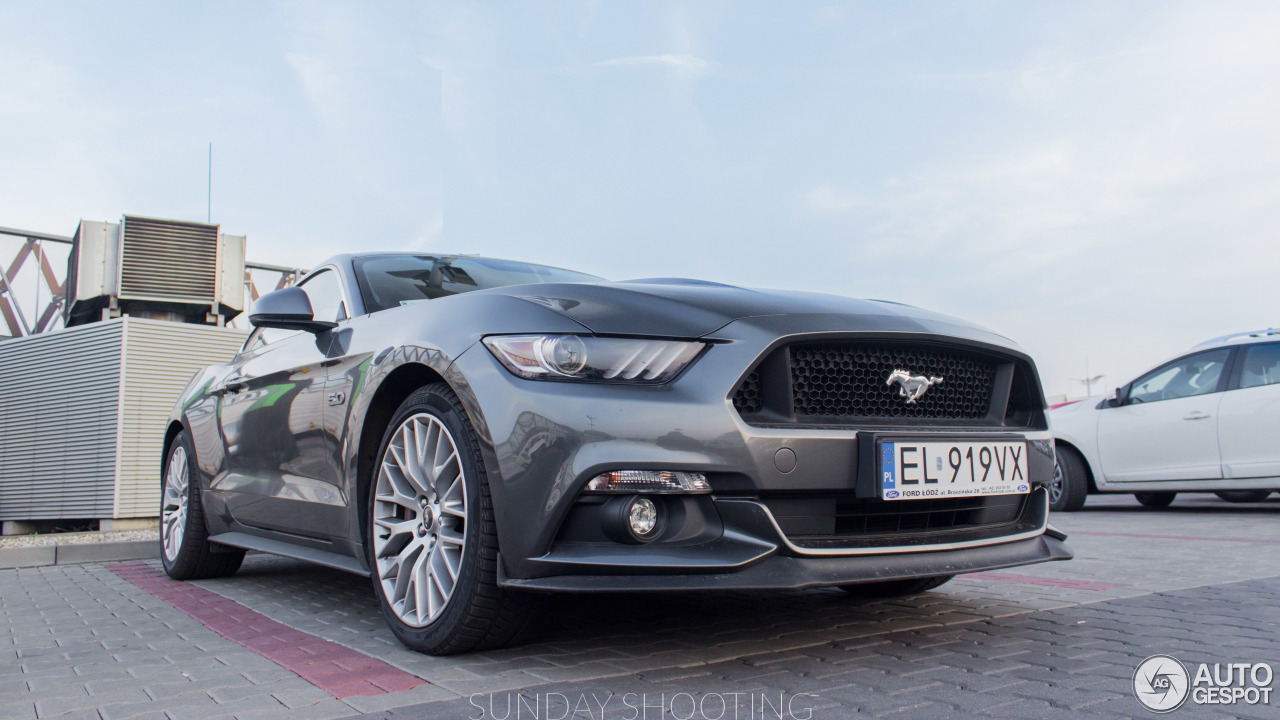 Ford Mustang GT 2015