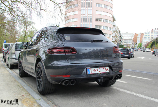 Porsche 95B Macan GTS