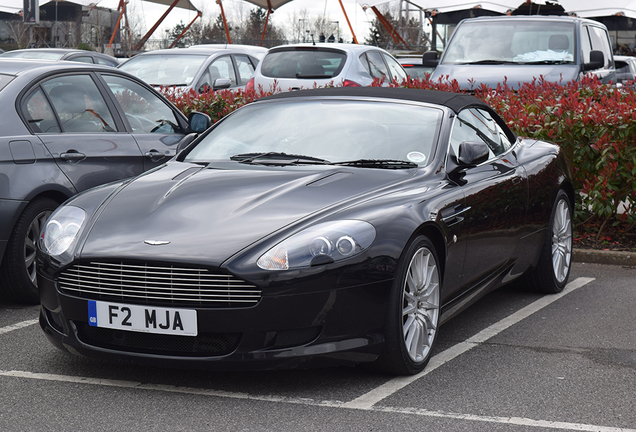 Aston Martin DB9 Volante