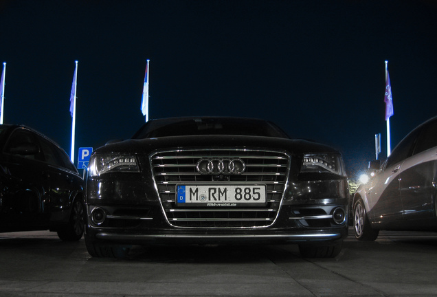 Audi S8 D4