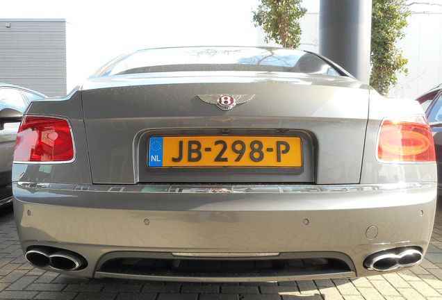 Bentley Flying Spur V8