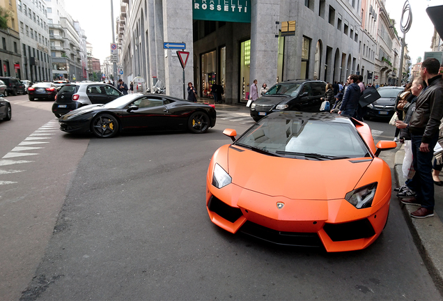 Lamborghini Aventador LP700-4