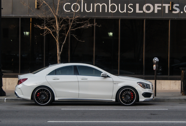 Mercedes-Benz CLA 45 AMG C117