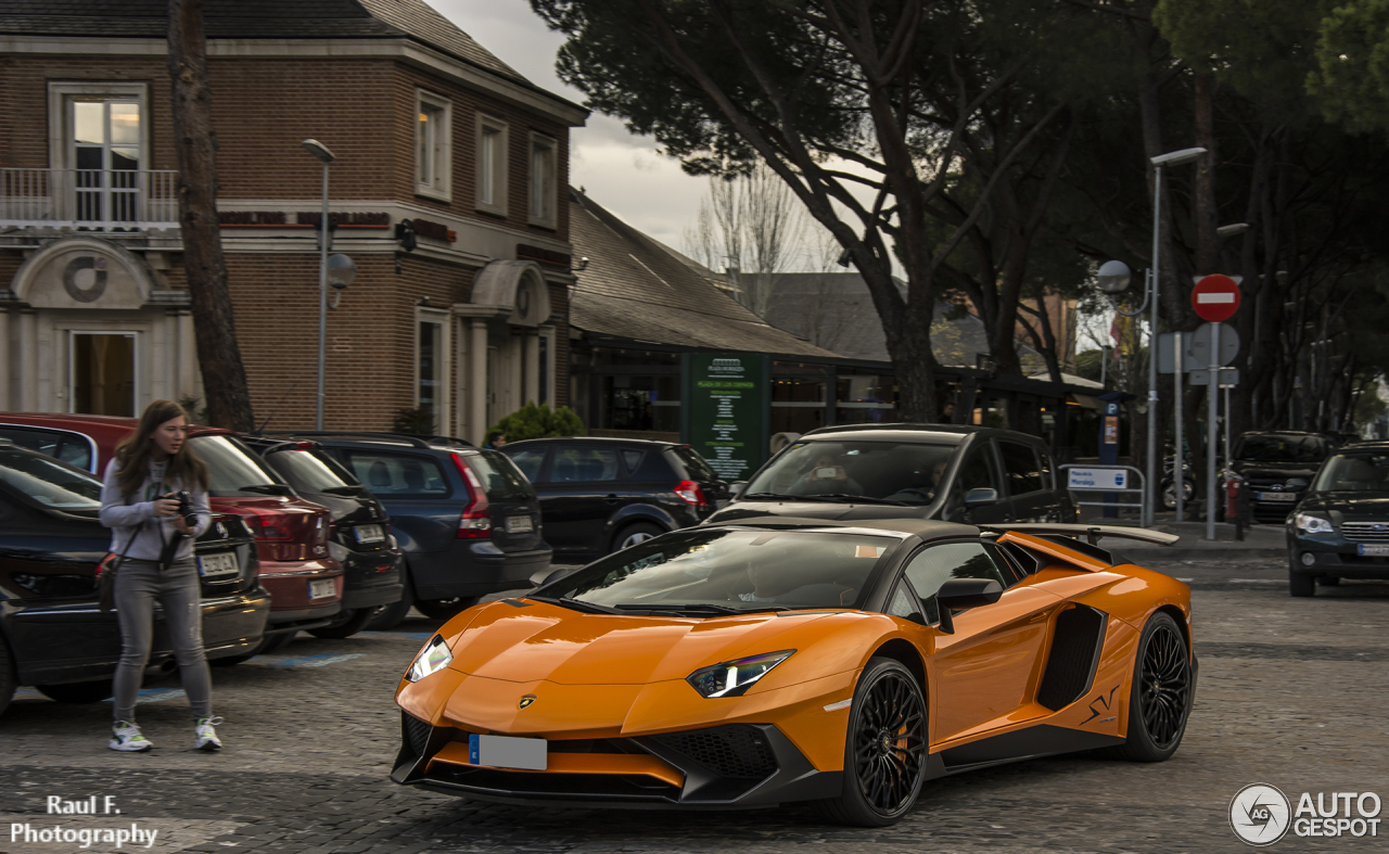 Lamborghini Aventador LP750-4 SuperVeloce Roadster