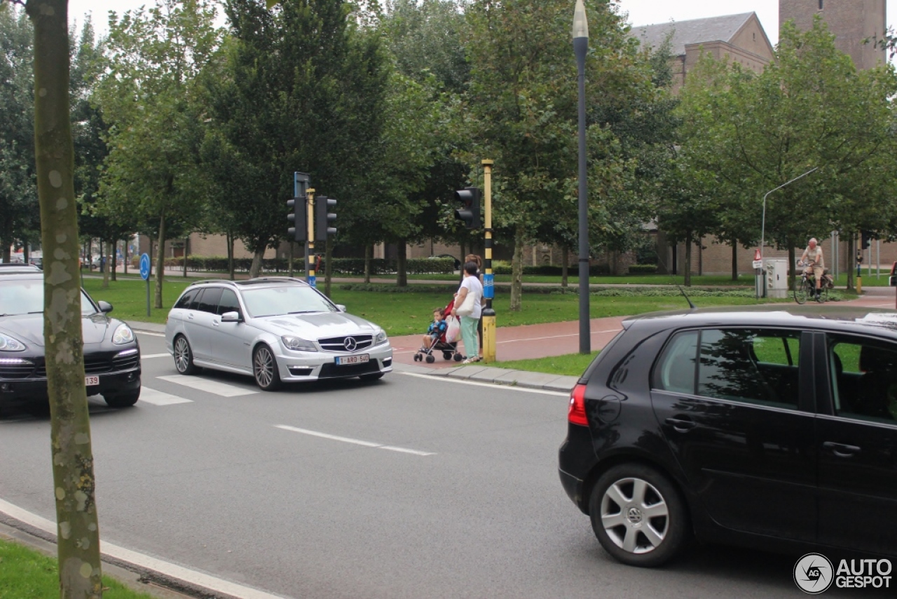 Mercedes-Benz C 63 AMG Estate 2012