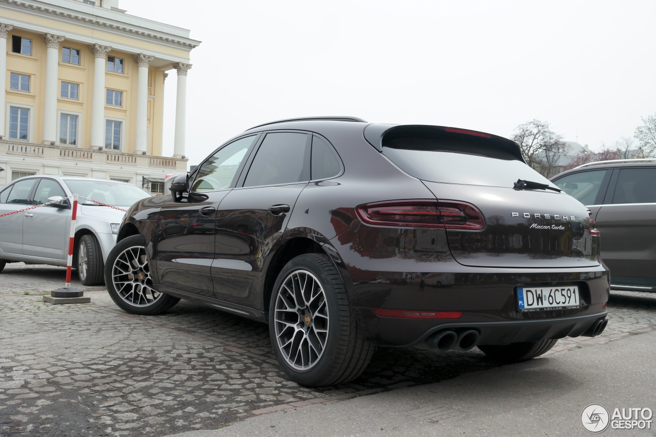 Porsche 95B Macan Turbo