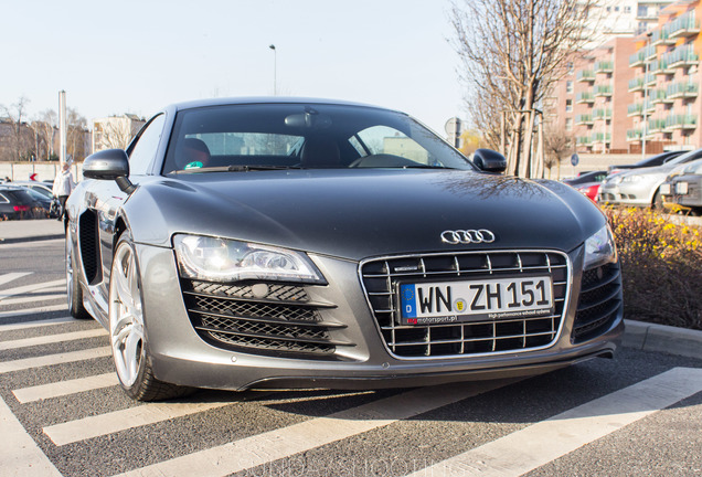 Audi R8 V10