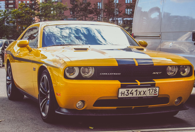 Dodge Challenger SRT-8 392 Yellow Jacket