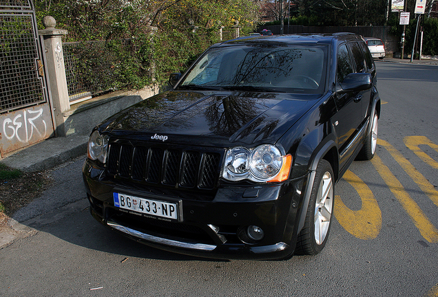 Jeep Grand Cherokee SRT-8 2005