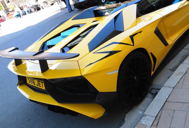 Lamborghini Aventador LP750-4 SuperVeloce Roadster