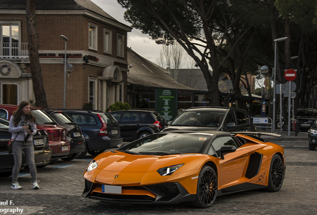 Lamborghini Aventador LP750-4 SuperVeloce Roadster