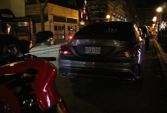 Mercedes-Benz CLA 45 AMG C117