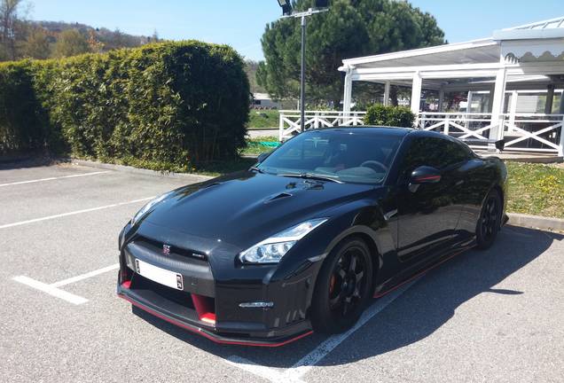 Nissan GT-R 2011 Nismo