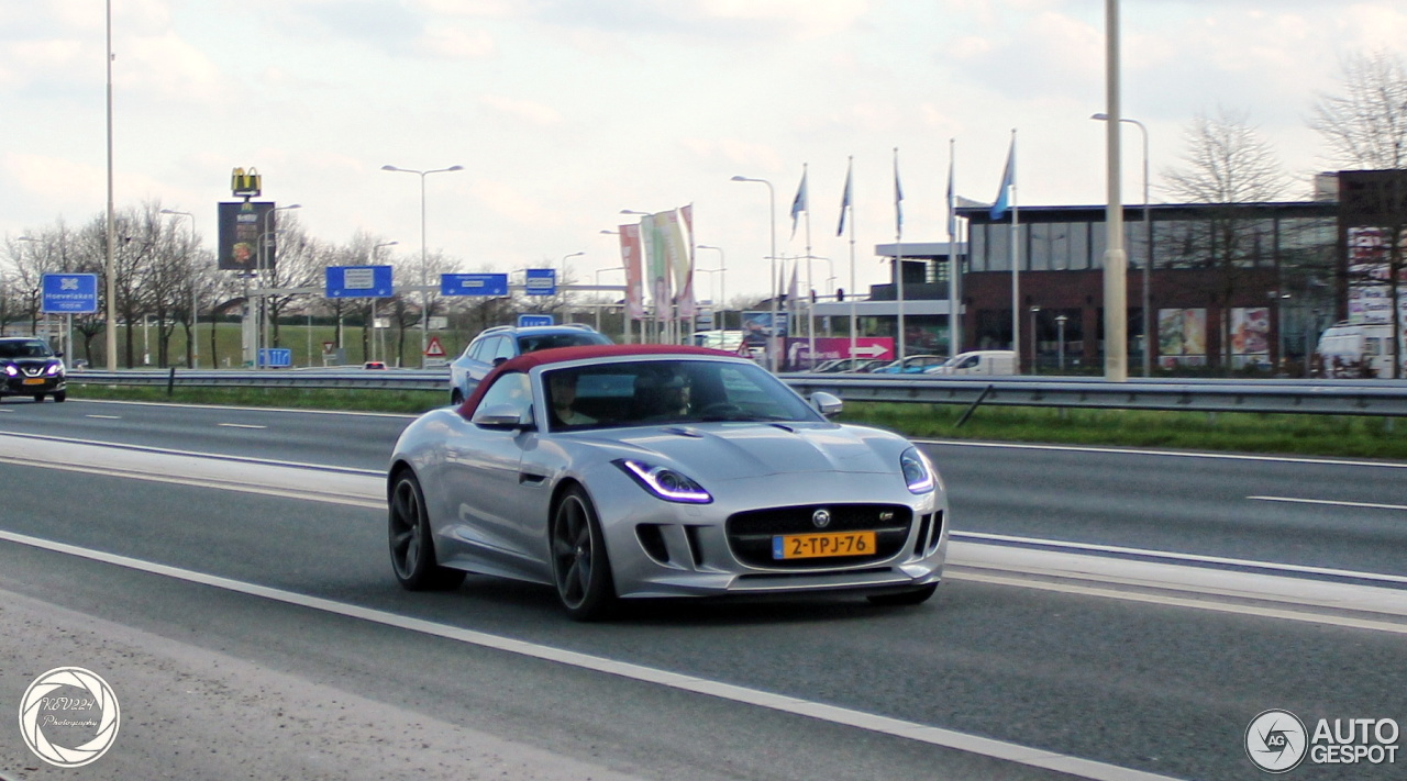 Jaguar F-TYPE S Convertible