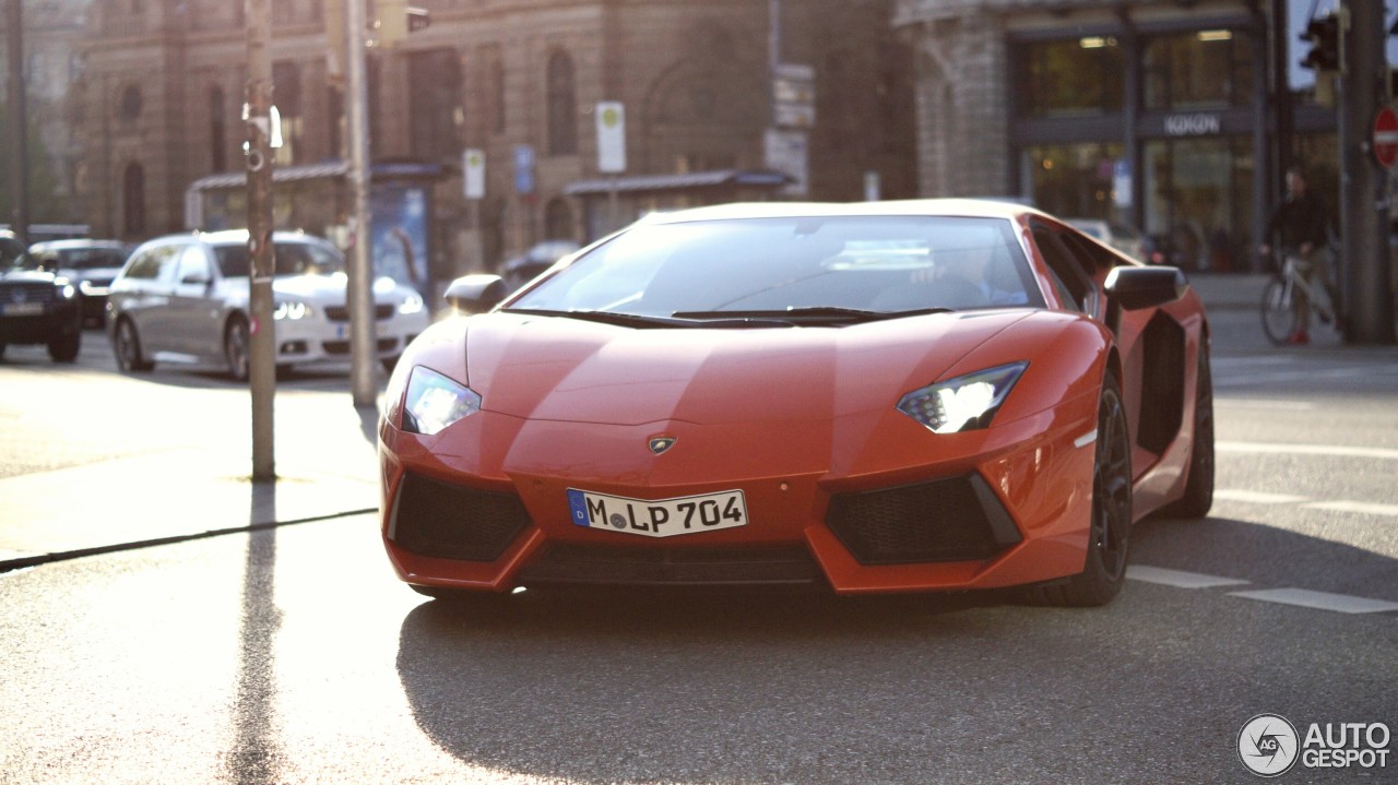 Lamborghini Aventador LP700-4