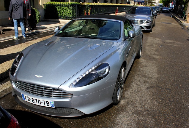 Aston Martin DB9 Volante 2013