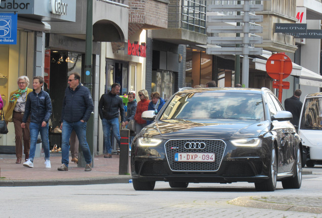 Audi RS4 Avant B8