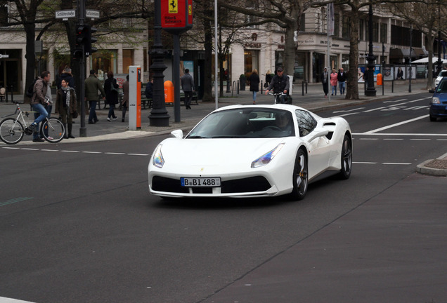 Ferrari 488 Spider