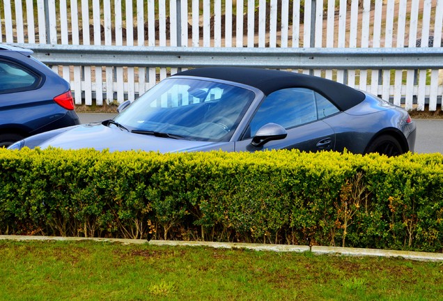 Porsche 991 Carrera 4 GTS Cabriolet MkI