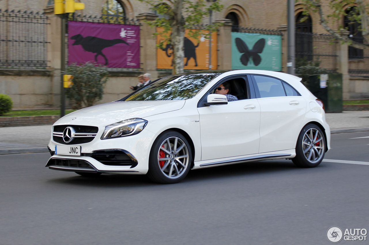 Mercedes-AMG A 45 W176 2015