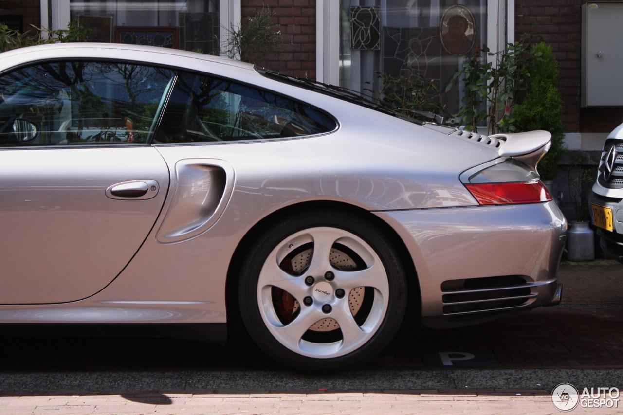 Porsche 996 Turbo