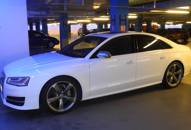 Audi S8 D4 2014