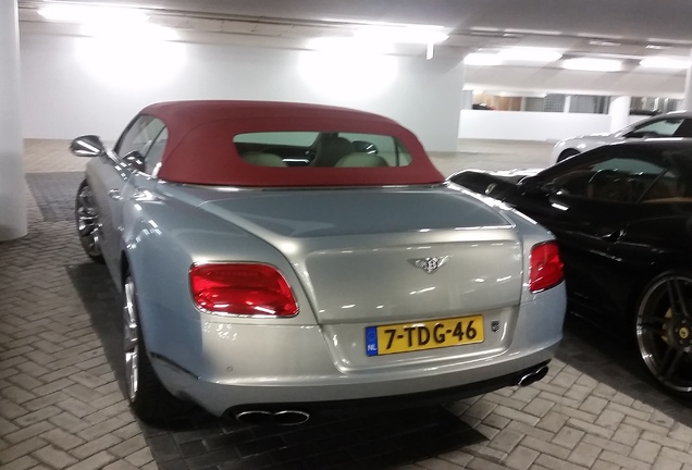 Bentley Continental GTC V8