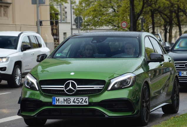 Mercedes-AMG A 45 W176 2015