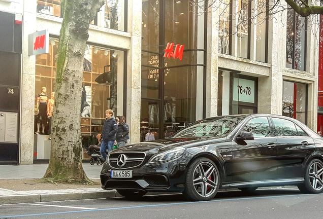 Mercedes-Benz E 63 AMG S W212