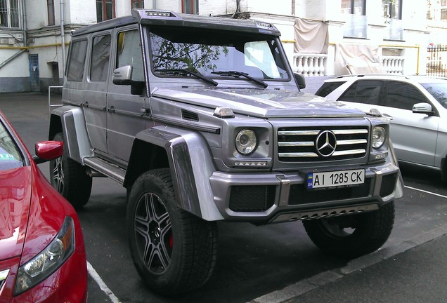 Mercedes-Benz G 500 4X4²