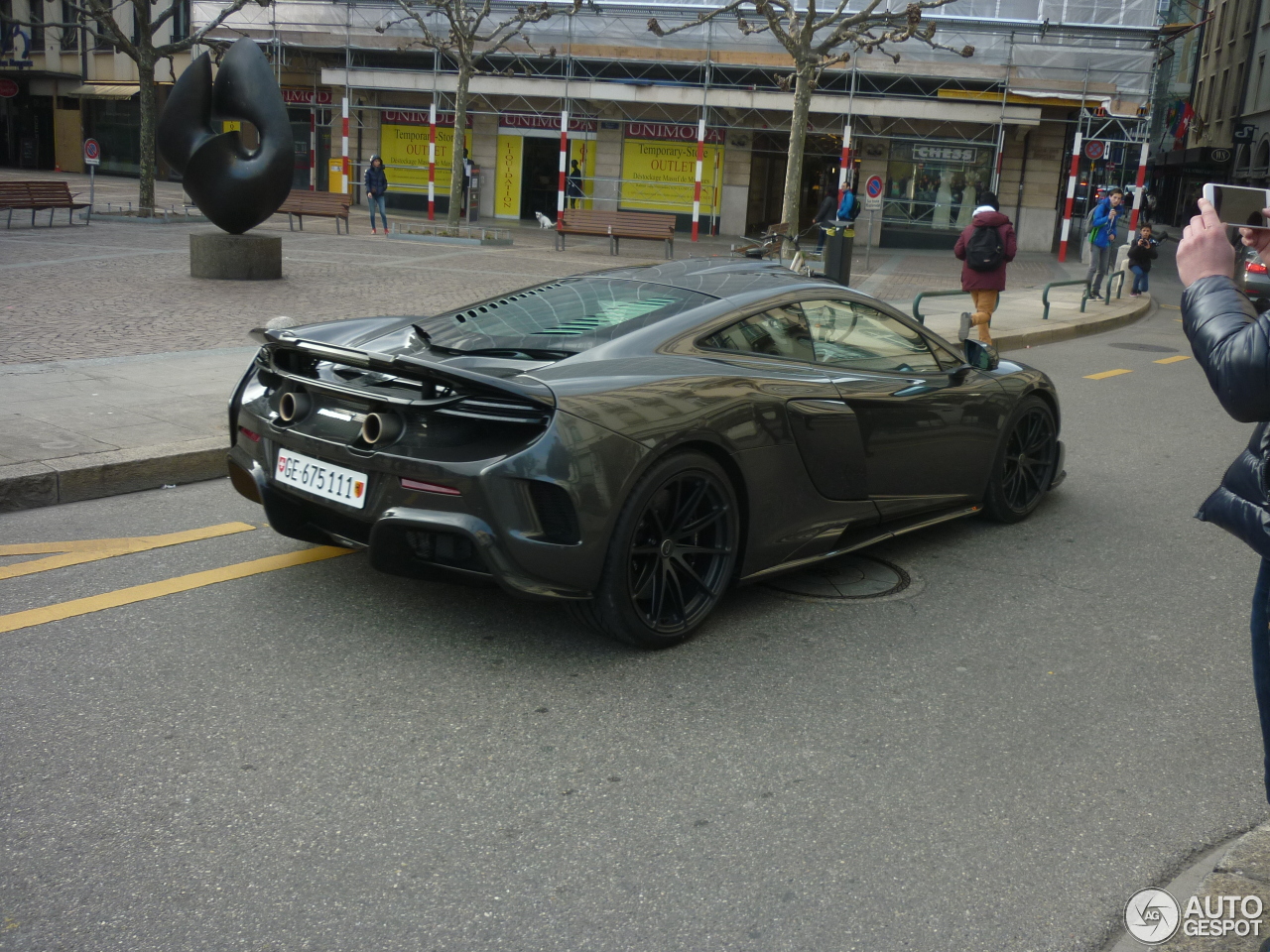 McLaren 675LT