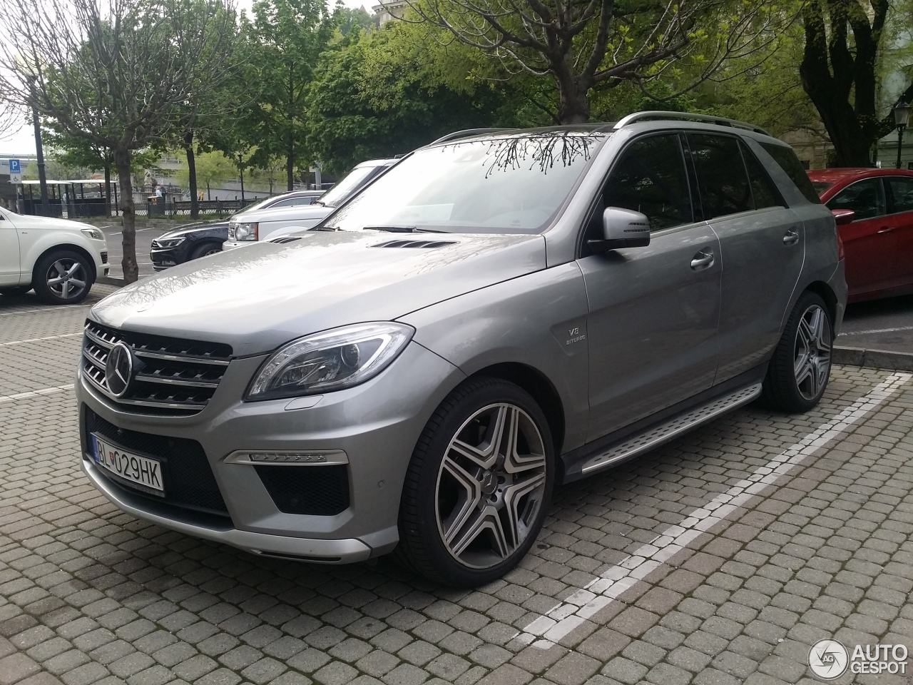 Mercedes-Benz ML 63 AMG W166