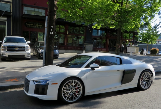 Audi R8 V10 2015