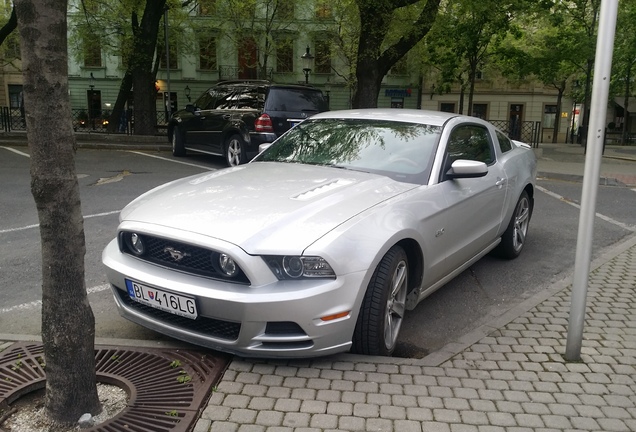 Ford Mustang GT 2013