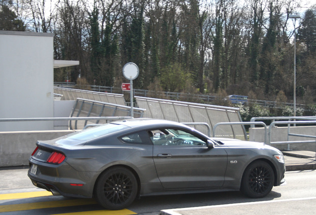 Ford Mustang GT 2015