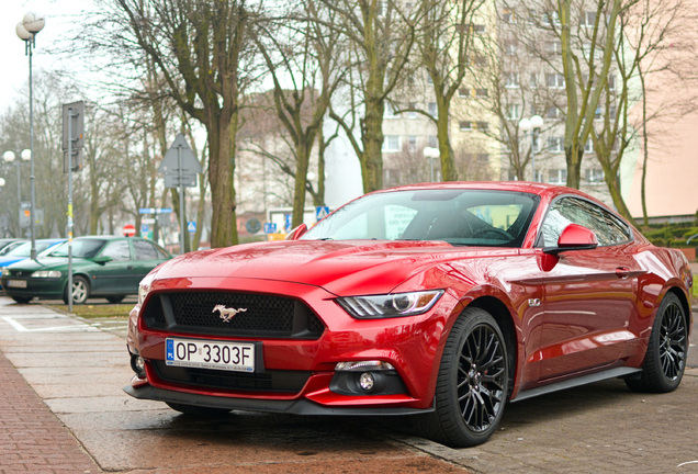 Ford Mustang GT 2015