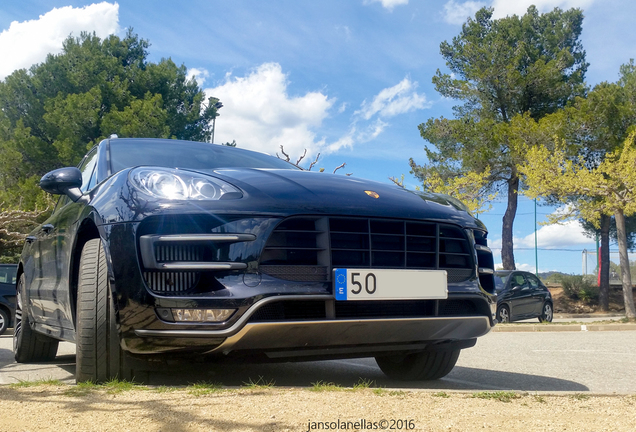 Porsche 95B Macan Turbo