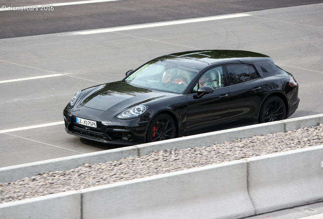 Porsche 971 Panamera Turbo Sport Turismo