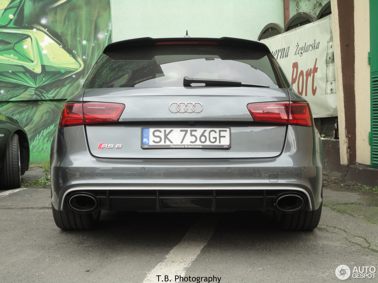 Audi RS6 Avant C7 2015