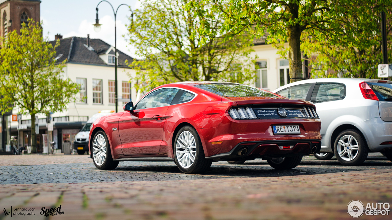 Ford Mustang GT 2015