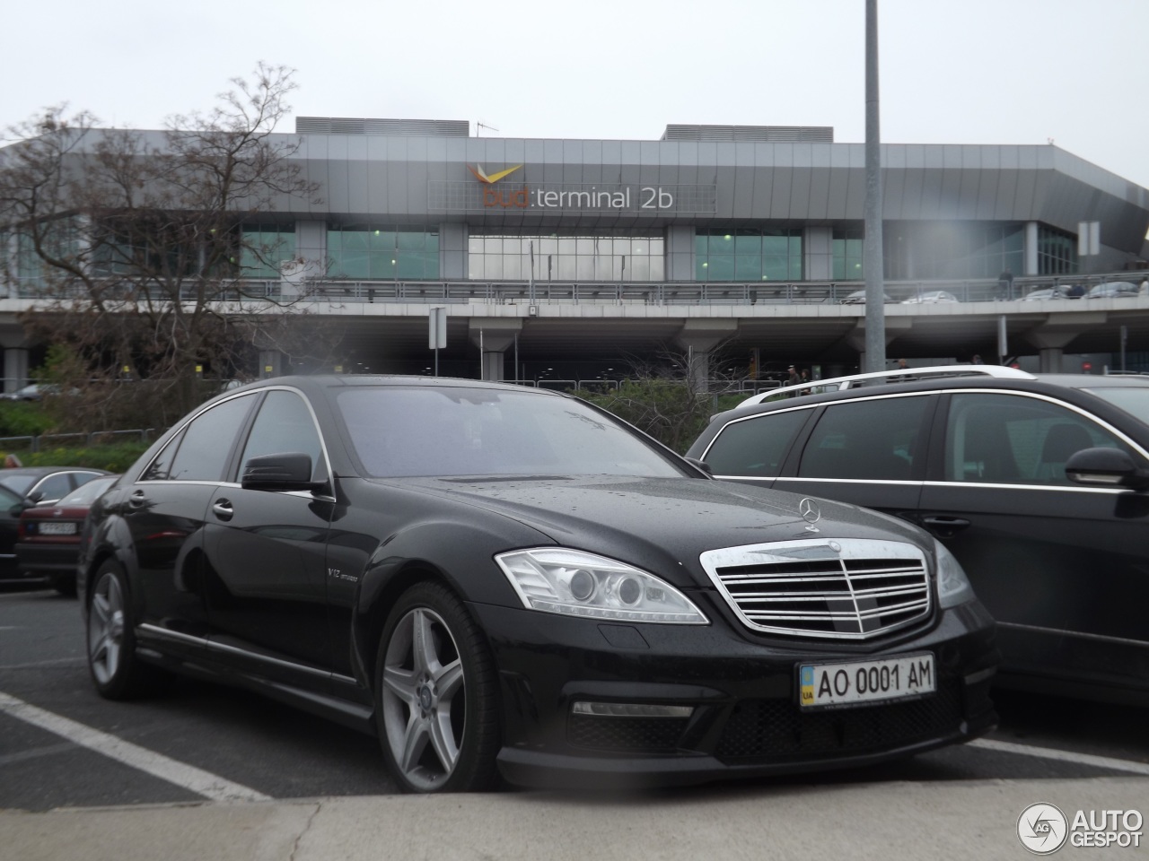 Mercedes-Benz S 65 AMG V221