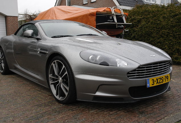 Aston Martin DBS Volante