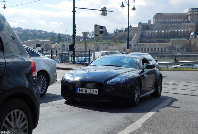 Aston Martin V8 Vantage