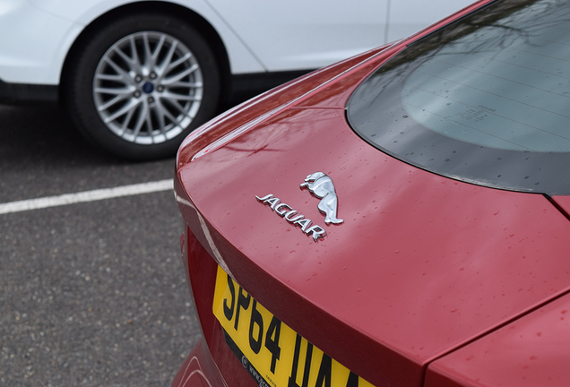 Jaguar F-TYPE R Coupé